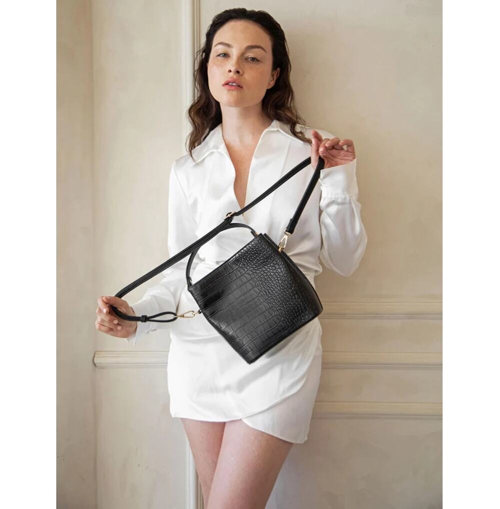 New ~ AOTA ~ Elena Croc Top Handle Bucket Bag